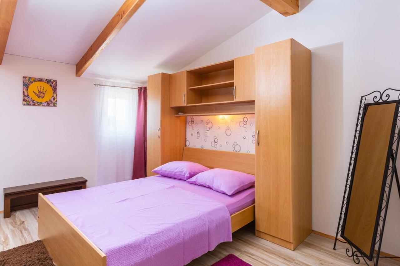 Lilo Lavender Apartment Loborika Exterior foto